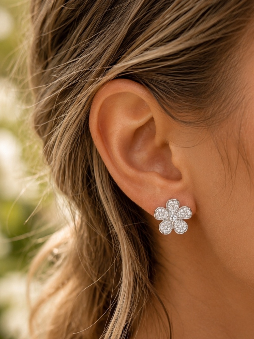 Silver Crystal Flower Stud Earrings Floral Blossom NWT